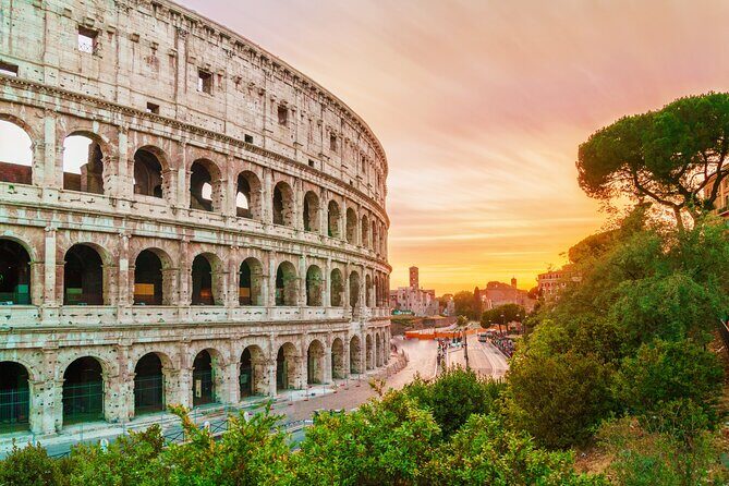 Rome Private VIP Tour Colosseum, Vatican Museum, Sistine Chapel - Roman Forum and Palatine Hill: The Power Center You Can Feel