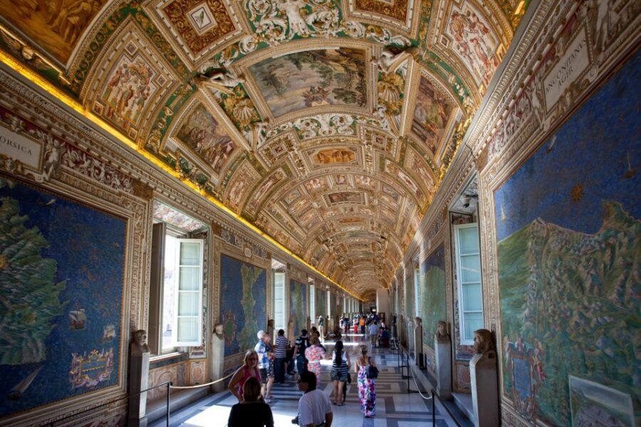 Rome: Vatican and Sistine Chapel Tour with VIP Entrance - VIP Entrance That Actually Changes Your Day