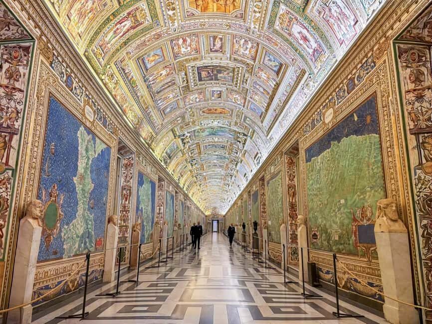 Skip-The-Line Vatican Museum, Sistine Chapel & Basilica Tour - Raphael Rooms: Seeing Renaissance ideas in one concentrated visit