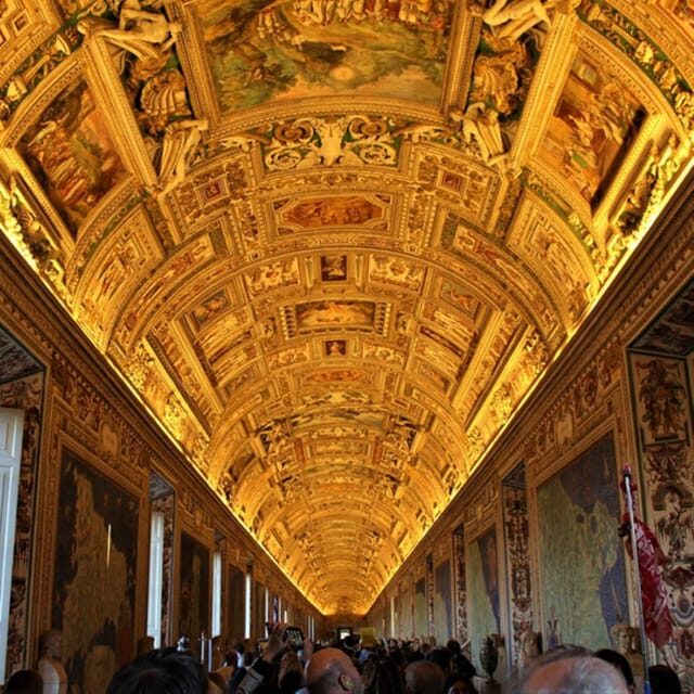 Vatican Museum & Sistine Chapel Guided Tour skip the line - Meeting point and voucher redemption: getting your ticket fast