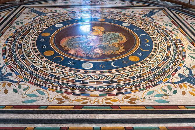 Vatican Museums, Sistine Chapel and St. Peter's Basilica Tour - Headsets, pacing, and group size: how to avoid the common headaches