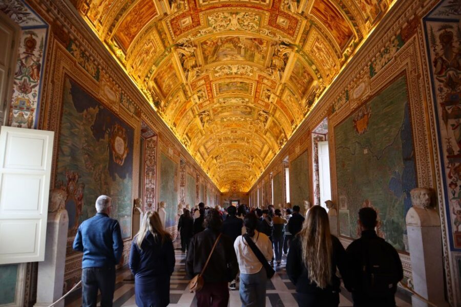 Vatican Museums & Sistine Chapel Guided Tour - Sistine Chapel: why a guide changes what you see