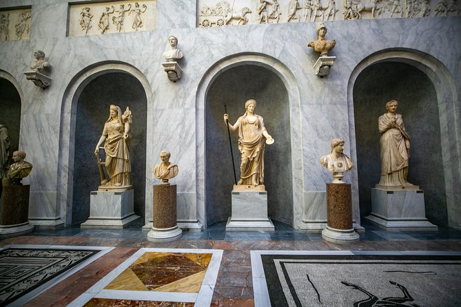 Fast Access Private Vatican & Sistine Chapel Kids & Families Tour - Stop 3: St Peter’s Square and how the tour wraps up